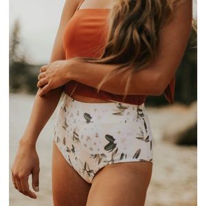 Geode Swimwear Floral Highwaisted Bikini Bottoms Size L